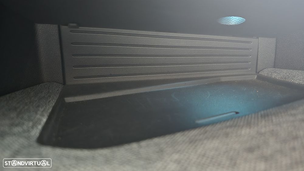 Peugeot E-3008 GT - 30