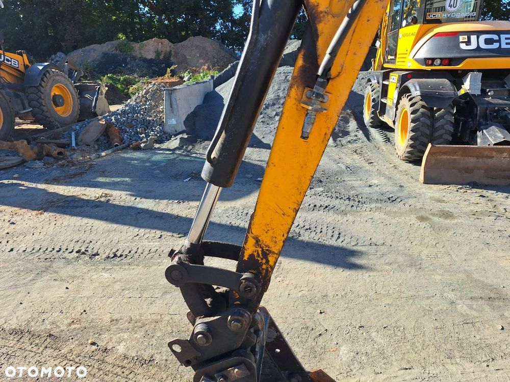 JCB 8035 Zts - 22