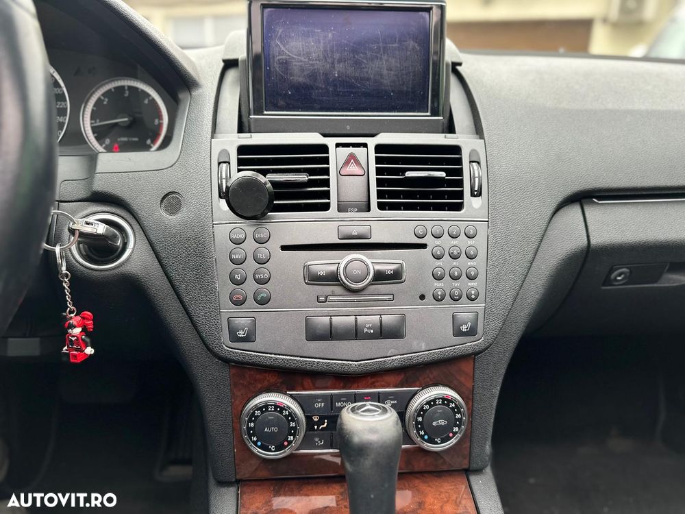 Mercedes-Benz C - 29