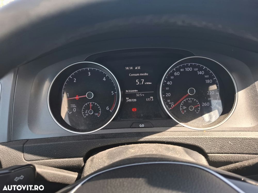 Volkswagen Golf 1.6 TDI BMT Trendline - 3