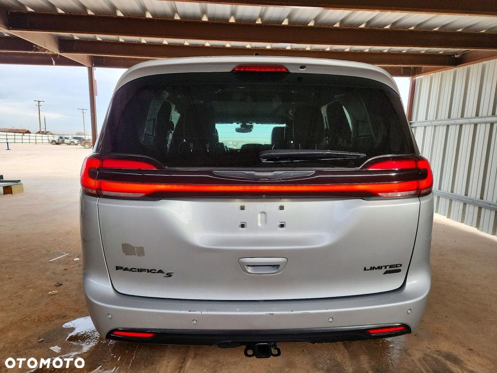 Chrysler Pacifica - 6