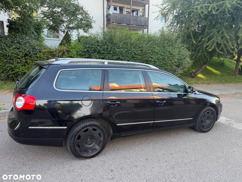 Volkswagen Passat 2.0 TDI DPF Highline - 4
