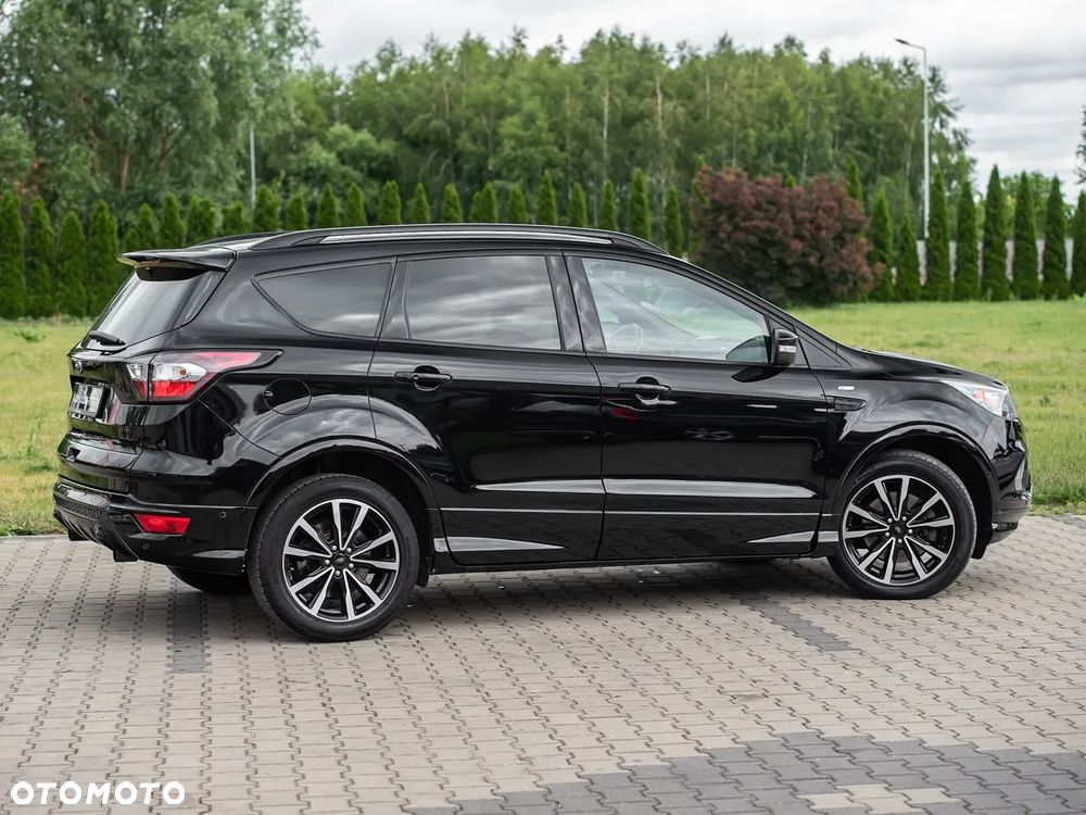 Ford Kuga 2.0 TDCi 4x4 ST-Line - 15