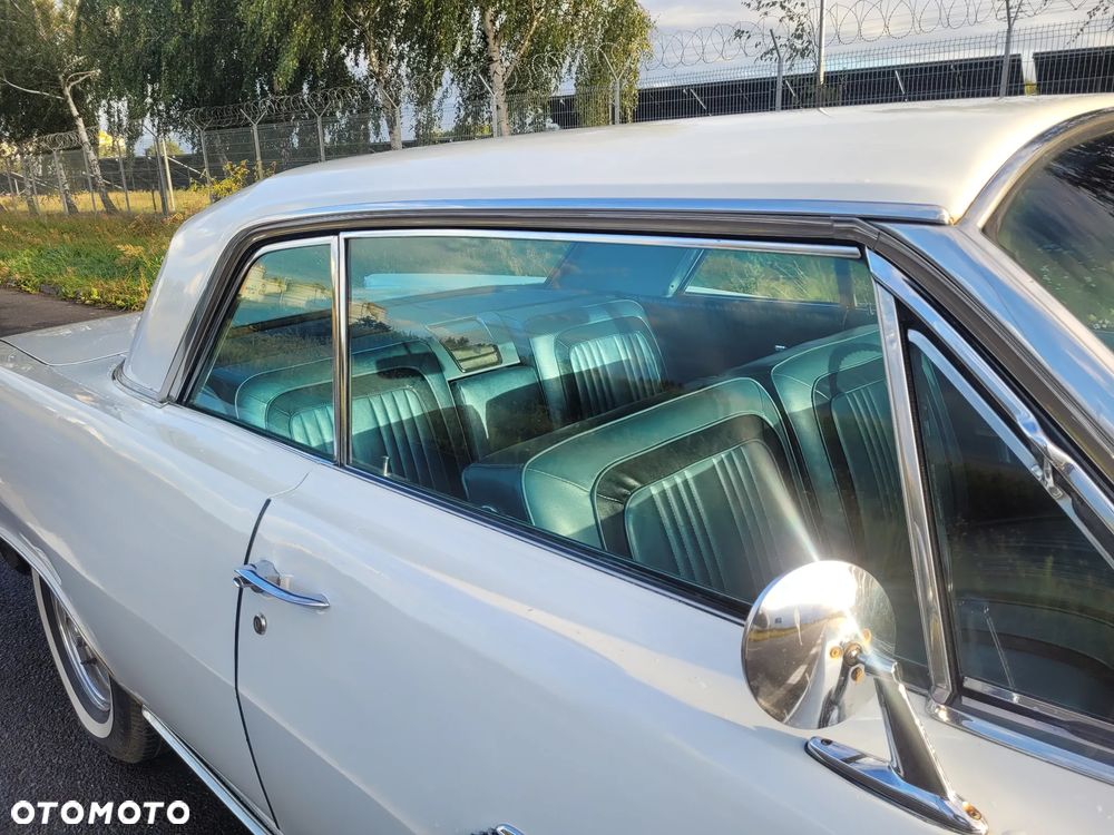 Pontiac Bonneville - 17