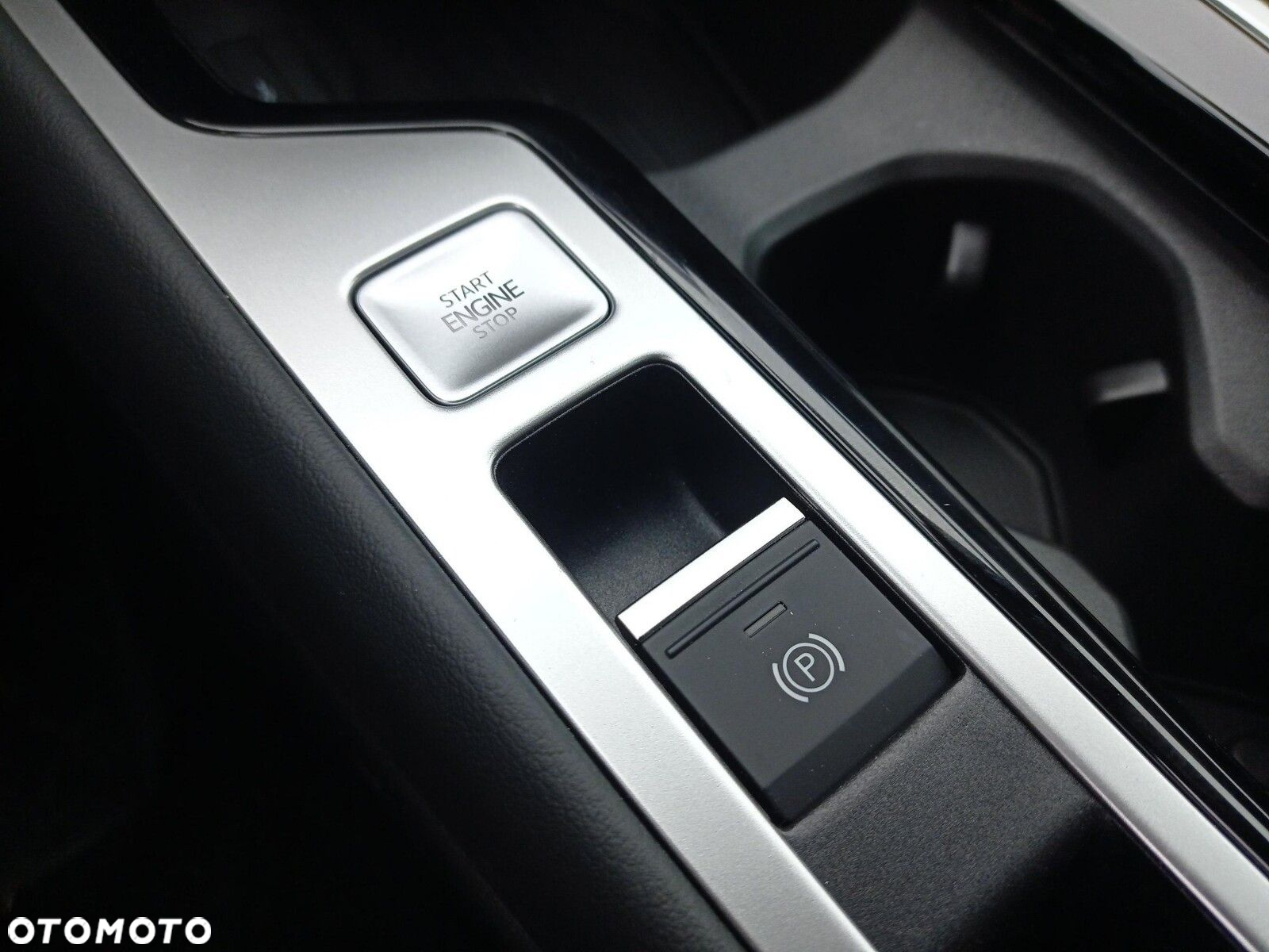 Volkswagen Passat - 34
