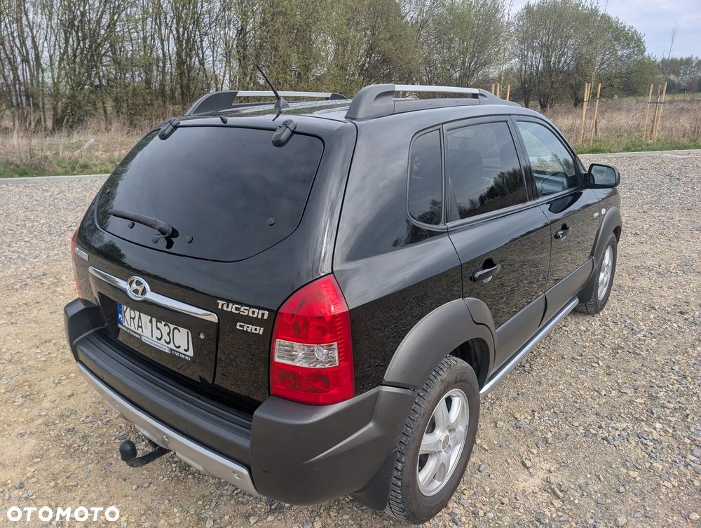 Hyundai Tucson 2.0 CRDi VGT 4WD GLS - 23