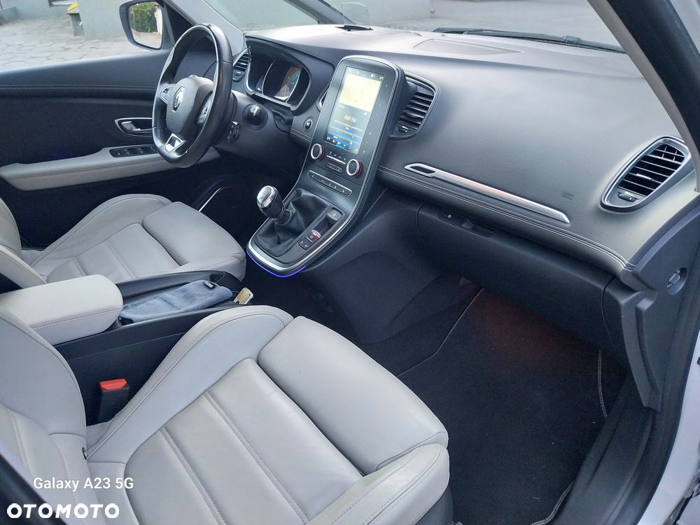 Renault Scenic 1.2 TCe Energy Bose Edition - 10
