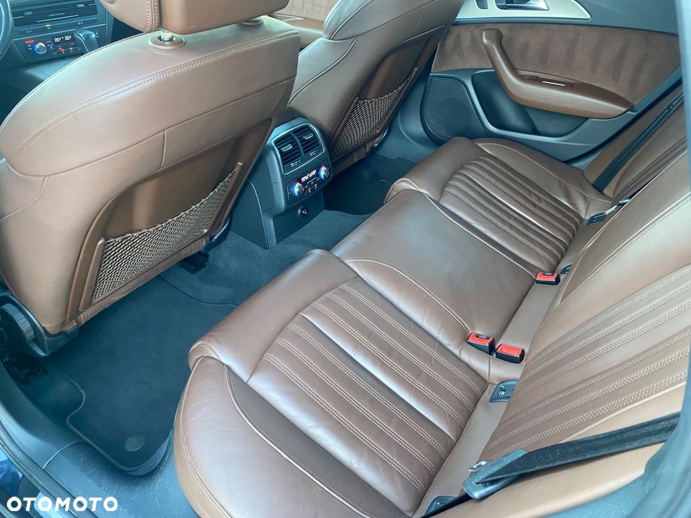 Audi A6 Avant 2.0 TDI quattro S tronic - 11