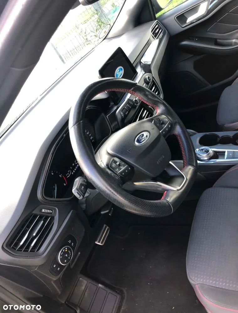 Ford Focus 2.0 EcoBlue ST-Line - 13