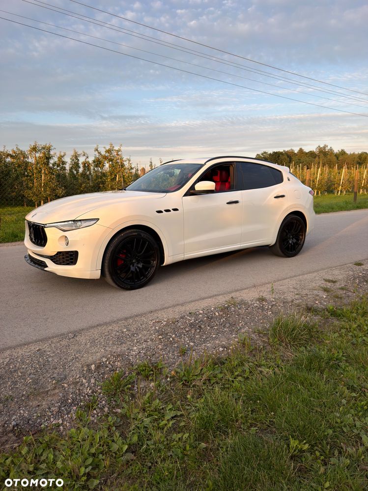Maserati Levante - 6