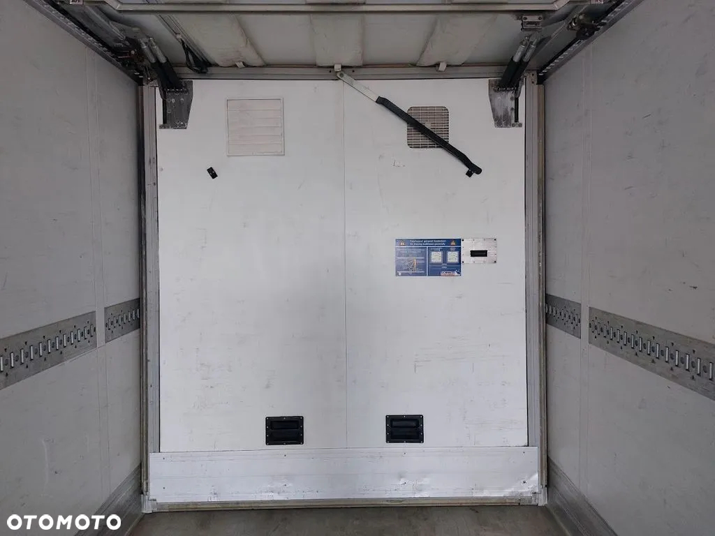 Schmitz Cargobull SKO 24 Thermo King SLXe 300 - 7