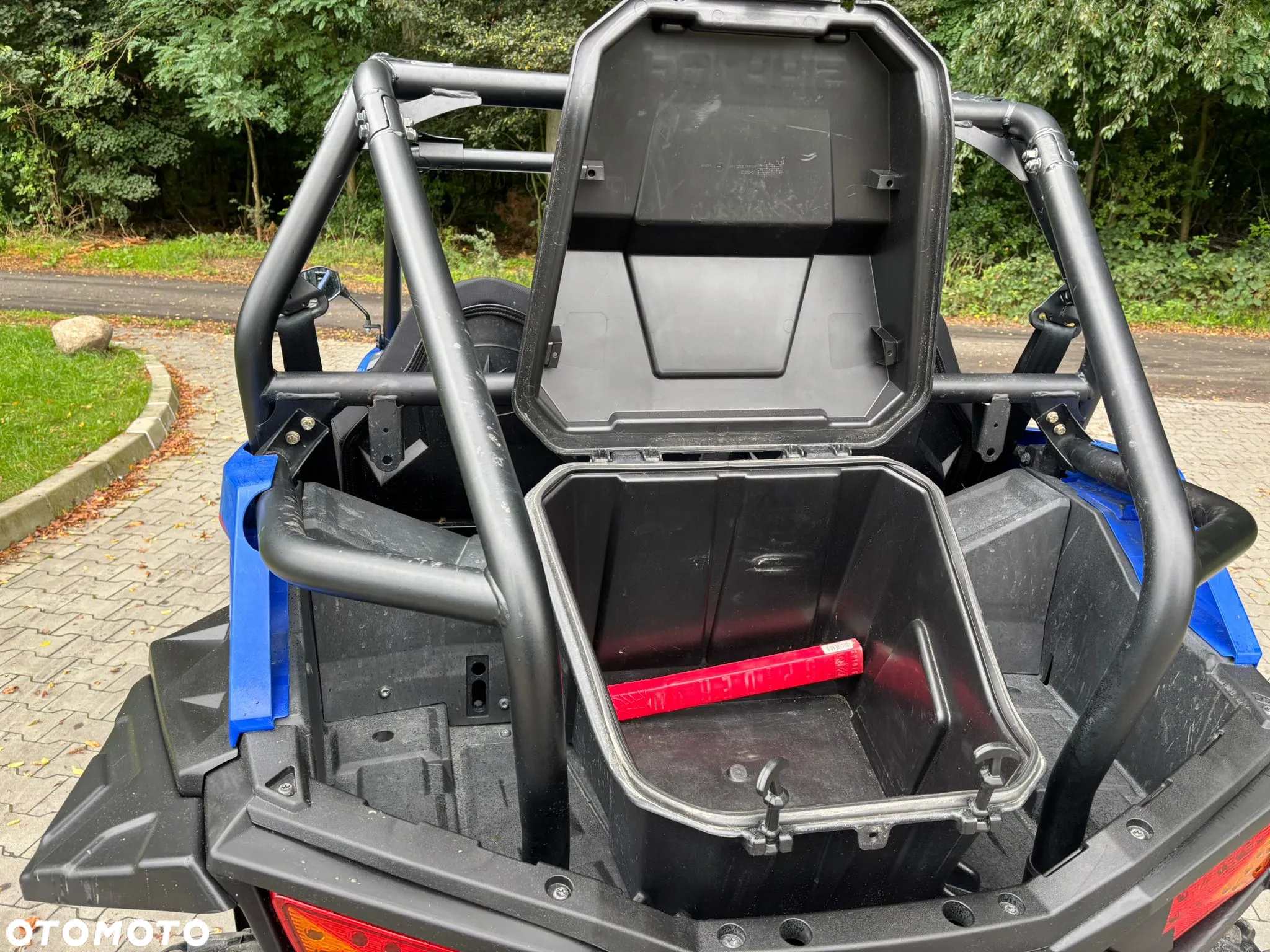 Polaris RZR - 8