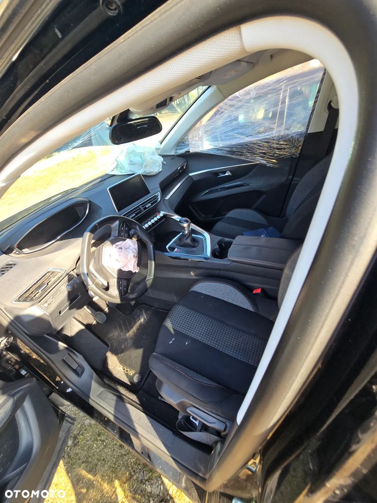 Peugeot 3008 - 6