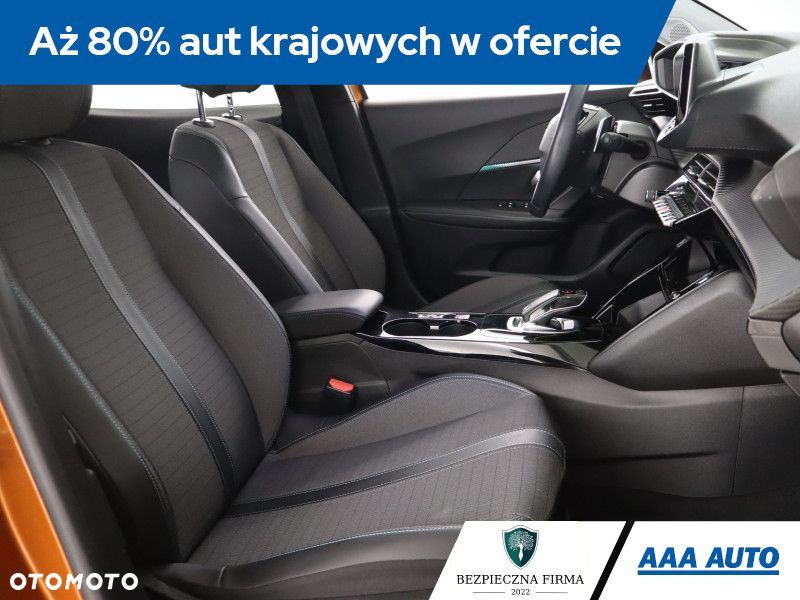 Peugeot 2008 - 11