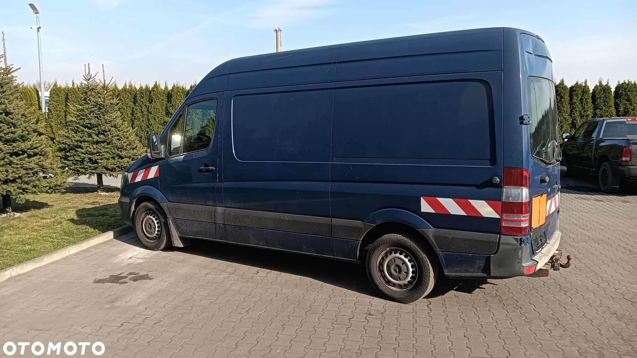 Mercedes-Benz Sprinter - 9