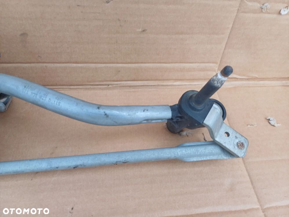 Audi A5 8T mechanizm silniczek wycieraczki Europa 8T1955119C 8T1955023D - 8