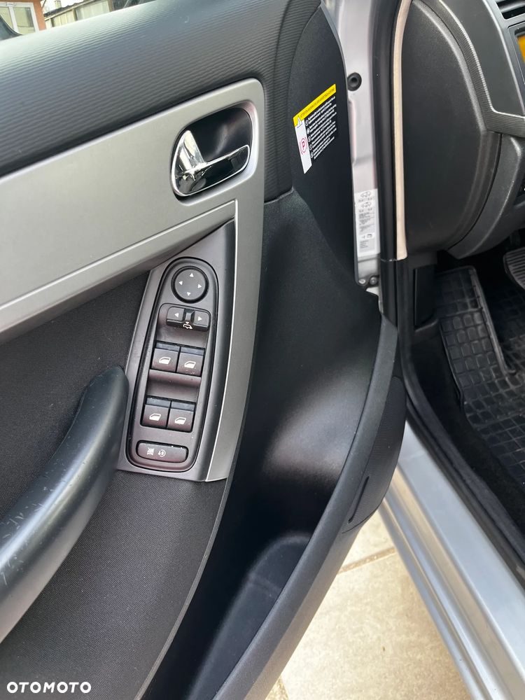 Citroën C4 Picasso - 11