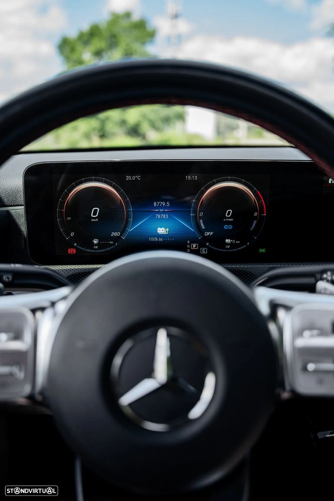 Mercedes-Benz A 250 e 8G-DCT AMG Line - 36