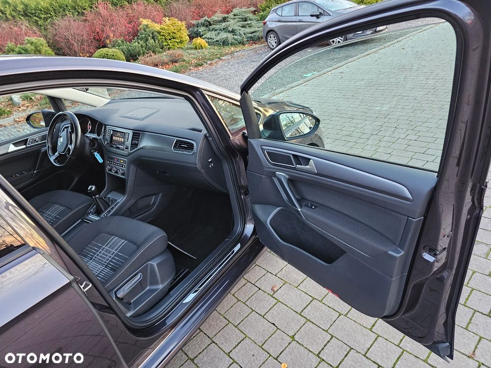 Volkswagen Golf Sportsvan 1.6 TDI BlueMotion Technology Lounge - 9