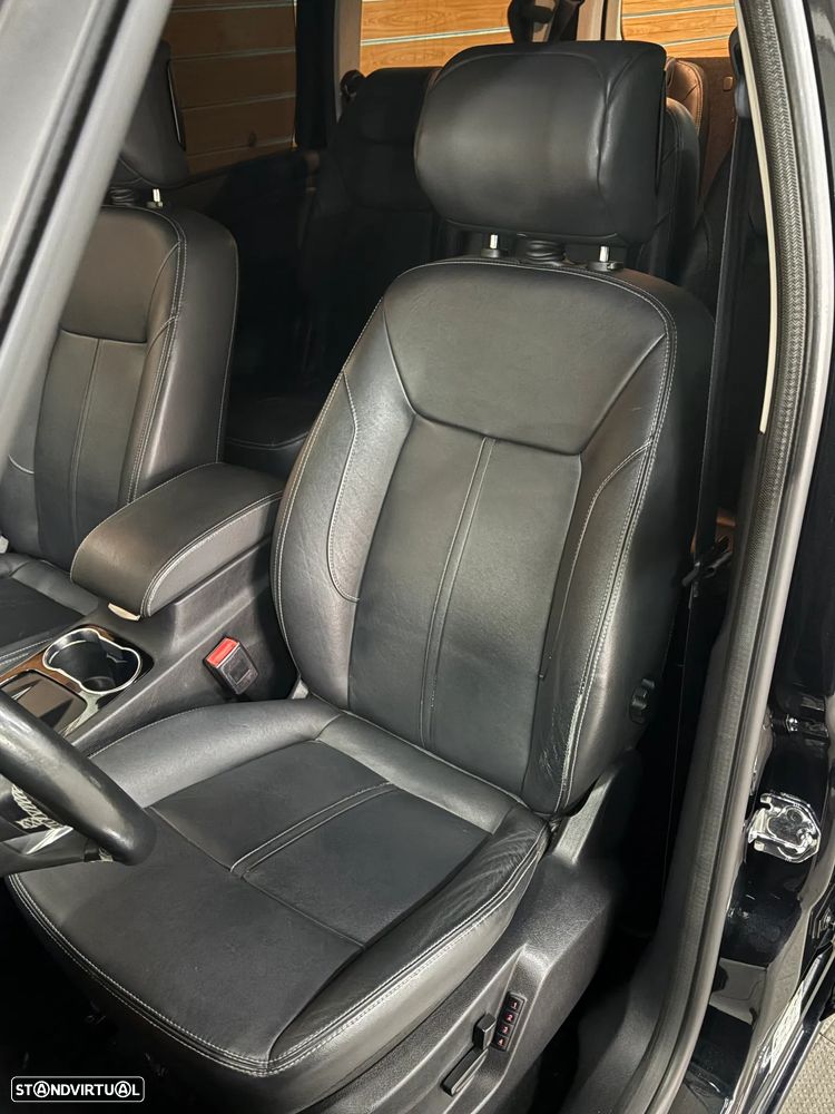 Ford Galaxy 2.0 TDCi Titanium Business - 11