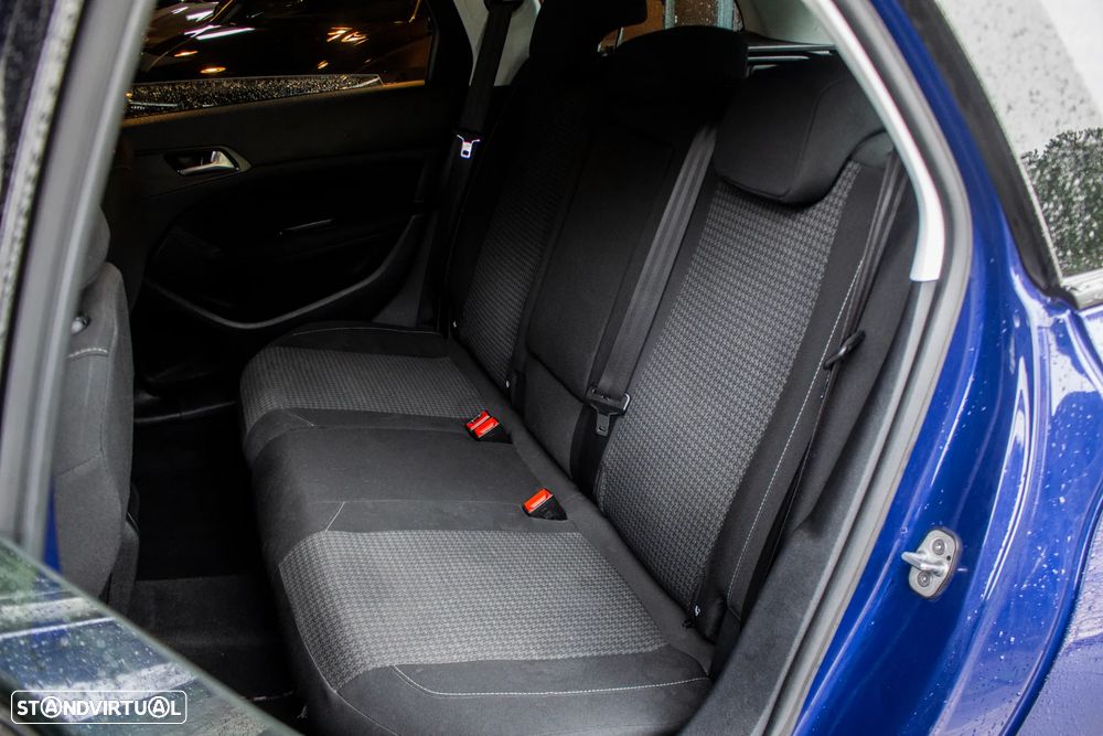 Peugeot 308 SW BlueHDi 130 Stop & Start Active - 22