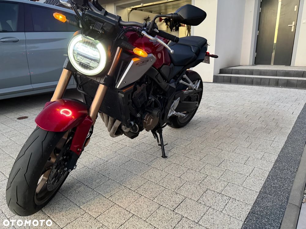 Honda CB - 4