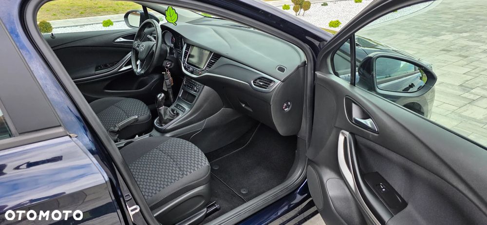 Opel Astra 1.6 D (CDTI DPF ecoFLEX) Start/Stop Edition - 11