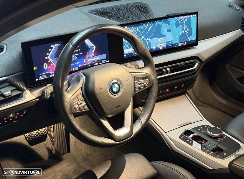 BMW 320 e Touring Auto - 4