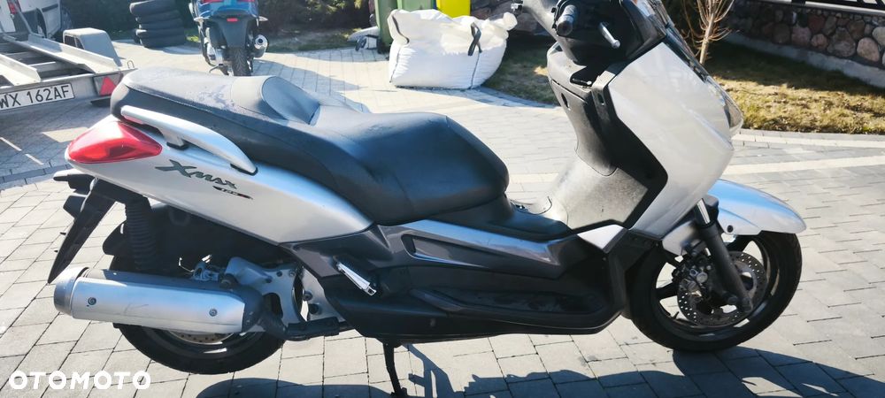 Yamaha X-max - 15