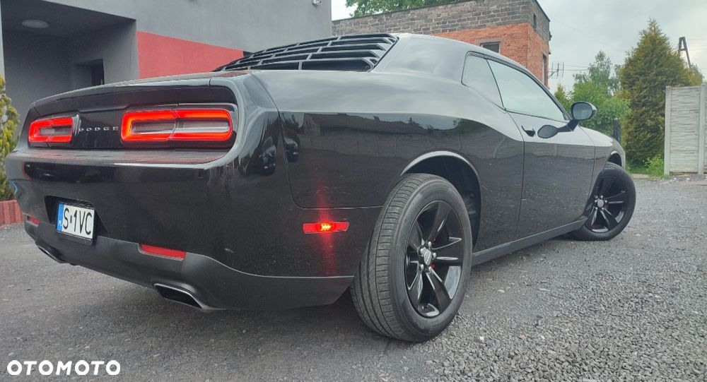 Dodge Challenger Automatik SXT Plus - 6