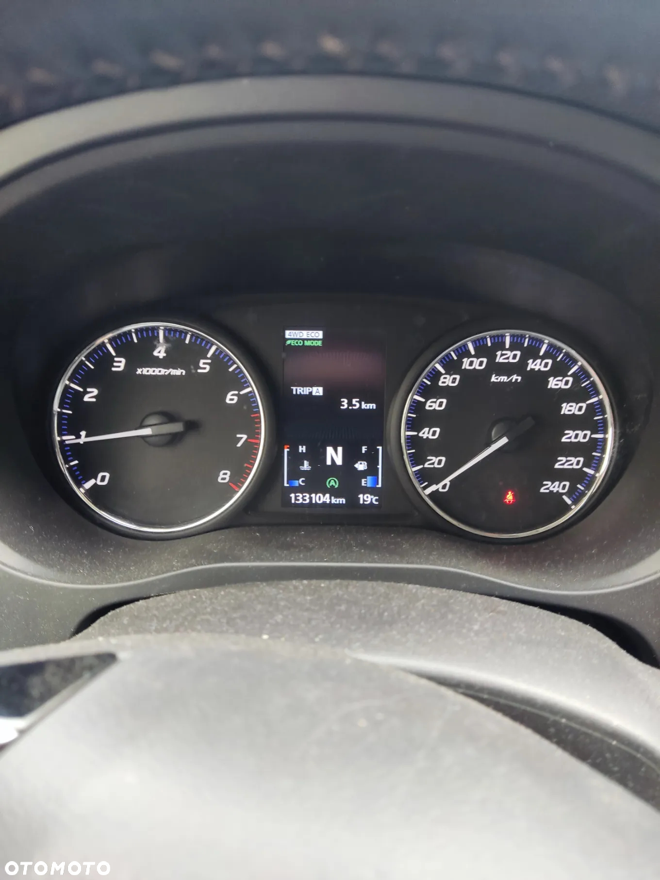 Mitsubishi Outlander 2.0 Intense 4WD CVT - 19