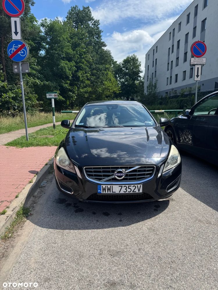 Volvo S60 T4 Base - 2