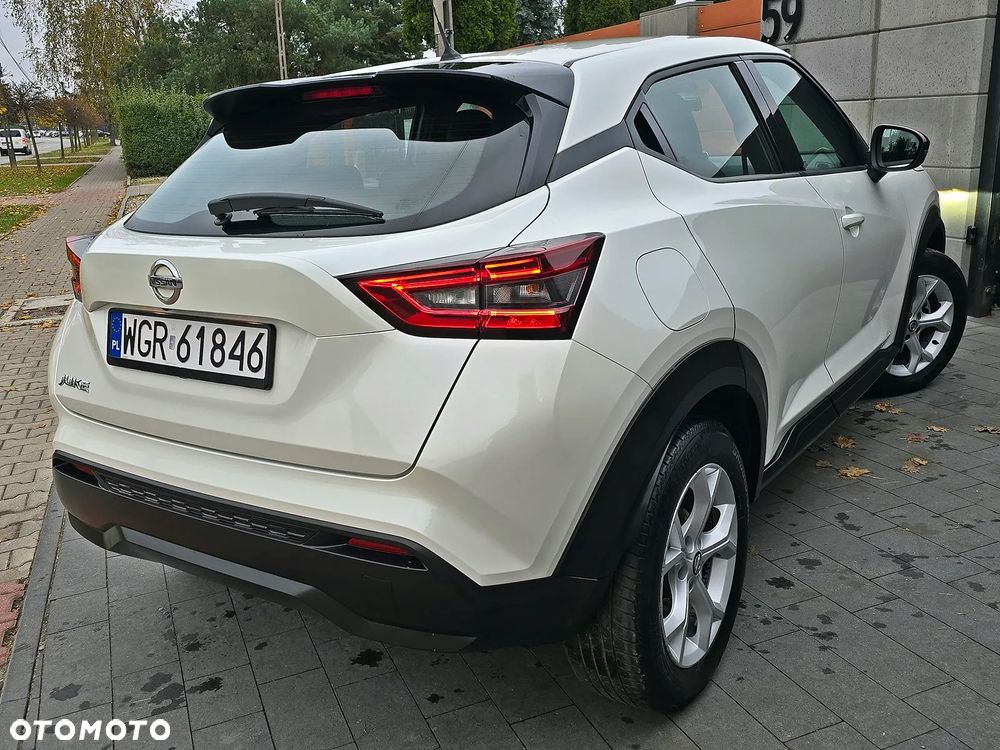 Nissan Juke 1.0 DIG-T N-Connecta - 10