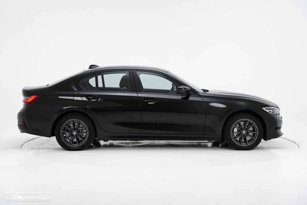 BMW 330 - 2