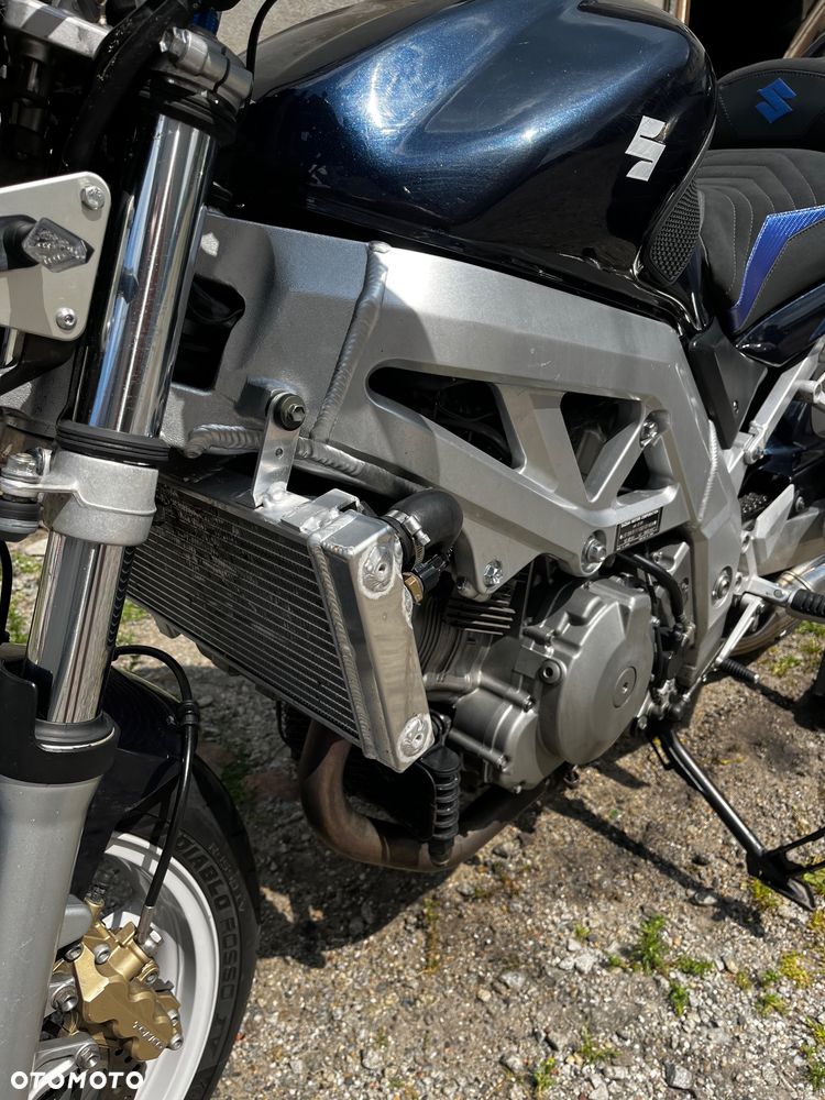 Suzuki SV - 14