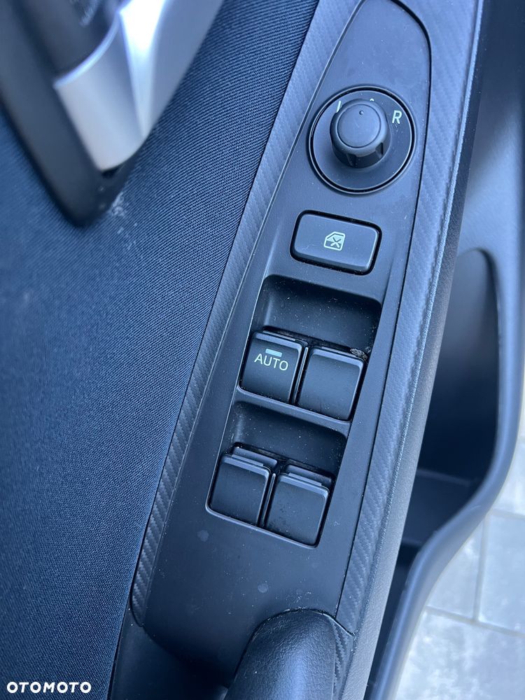 Mazda 2 SKYACTIV-G 90 KIZOKU - 18