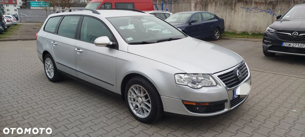 Volkswagen Passat - 3