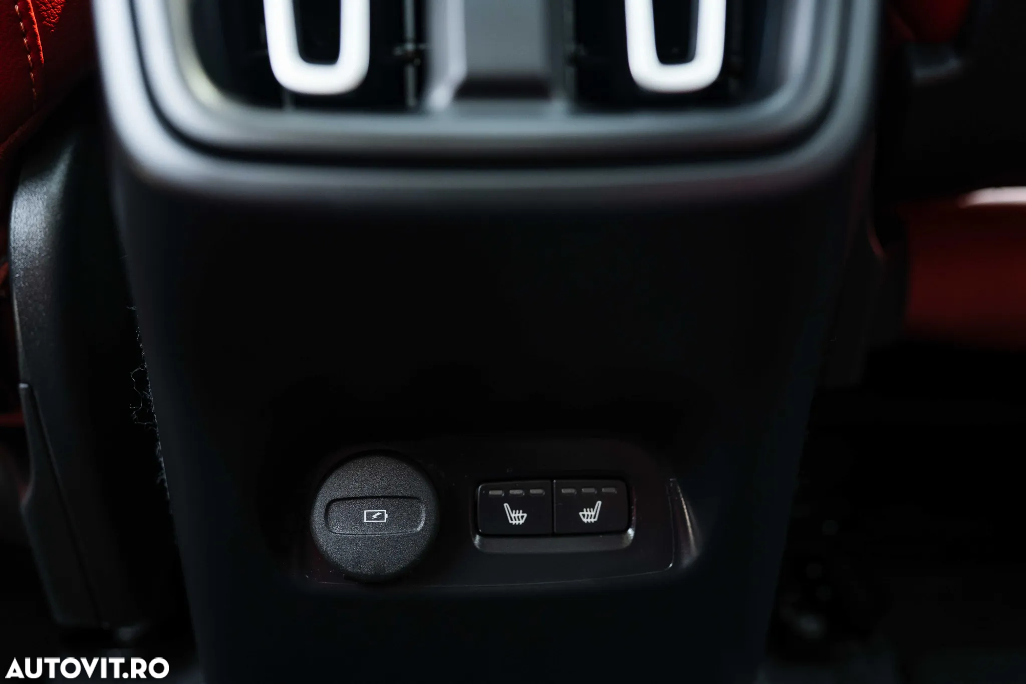 Volvo XC 40 D4 AWD Inscription - 37