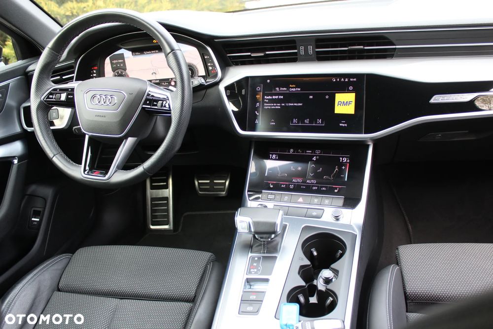 Audi A6 Avant 40 TDI quattro S tronic S line - 11