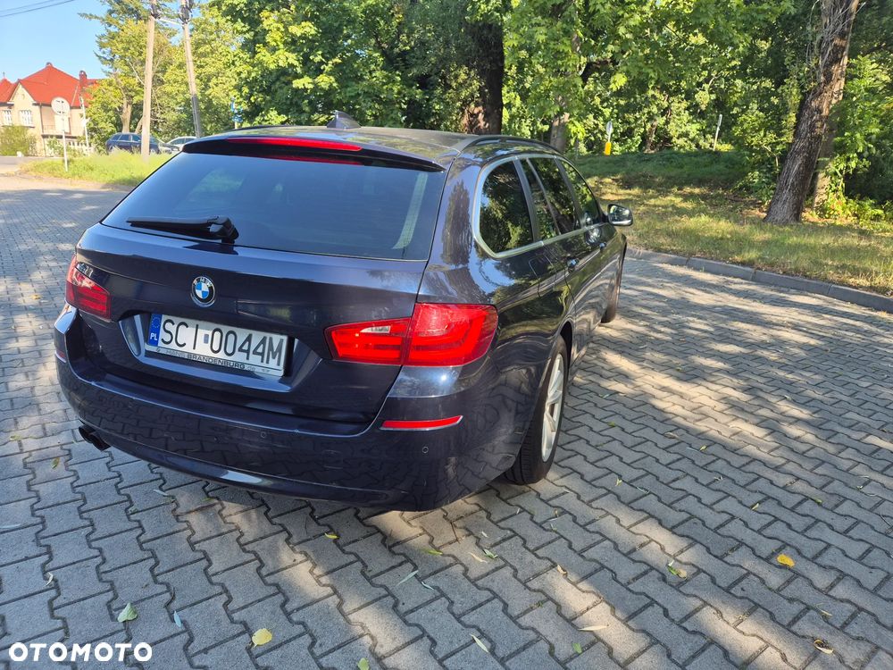 BMW Seria 5 520d - 10