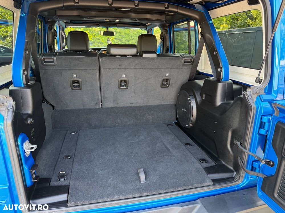 Jeep Wrangler 2.0 4xe Plug-In Hybrid Softtop Sahara - 5