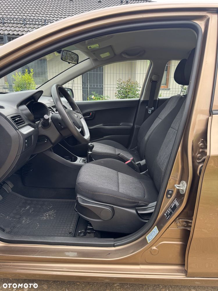 Kia Picanto 1.0 M - 17