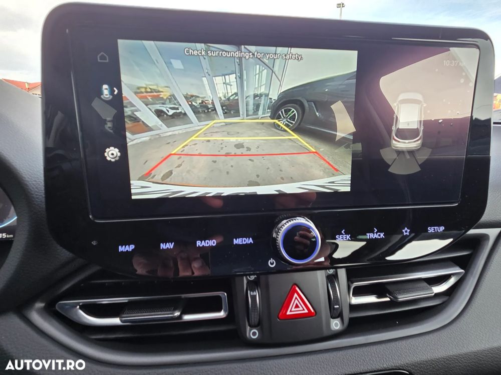 Hyundai i30 1.5 T-GDI 140CP 7DCT MHEV Highway - 13