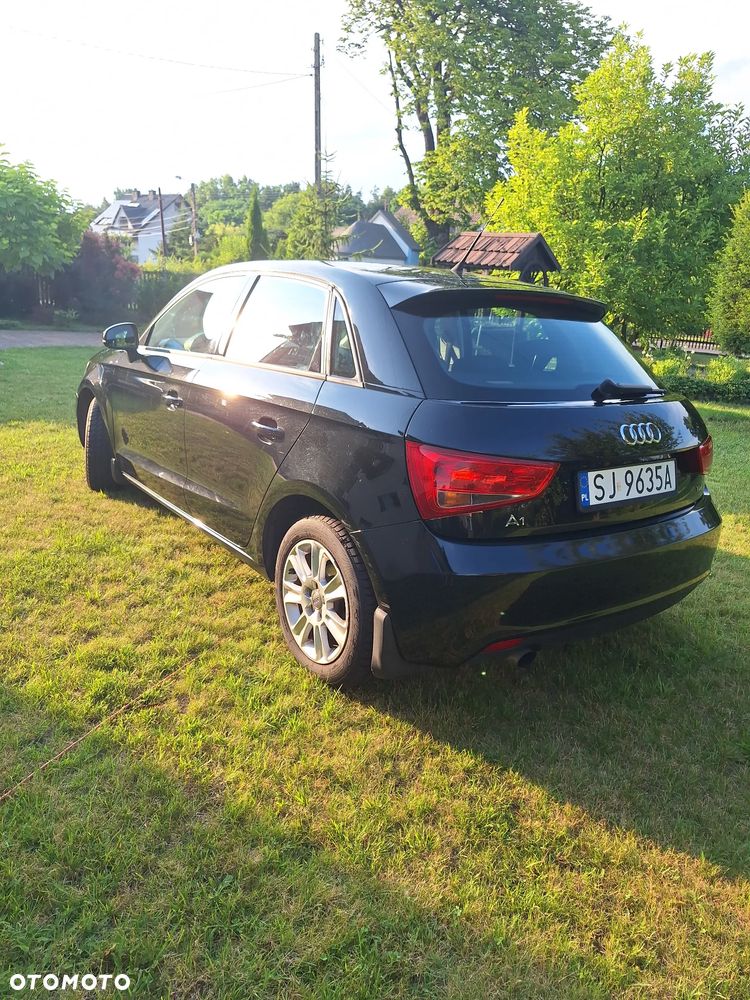 Audi A1 Sportback 1.6 TDI Attraction - 3