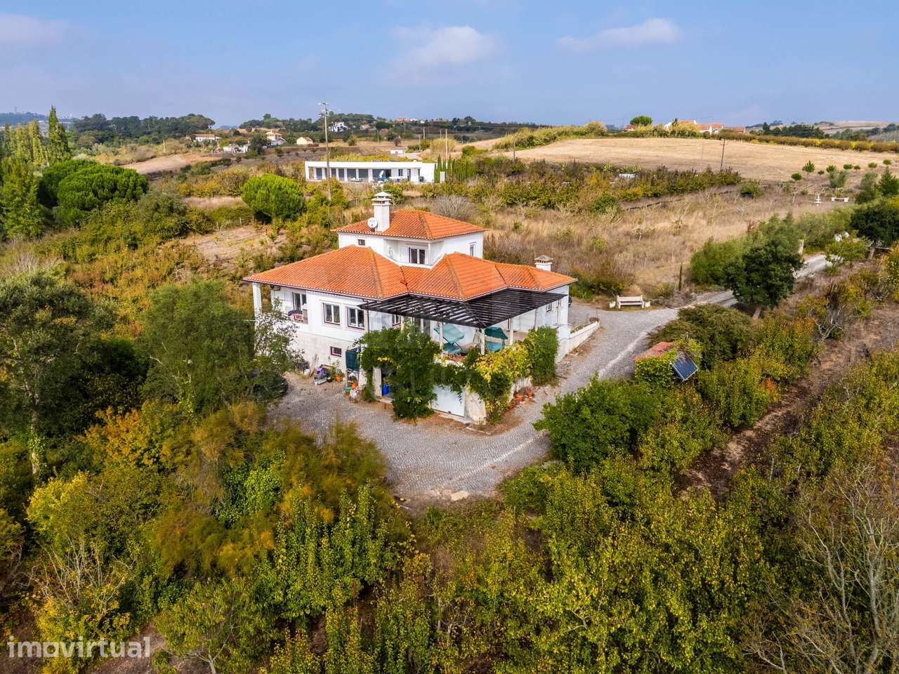 Quinta T4 C/ Garagem e mais de 13.000 m² terreno em Carvalhal, Bom... - Grande imagem: 2/36