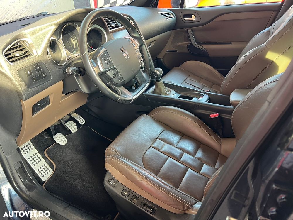 Citroën DS4 THP 200 SportChic - 1