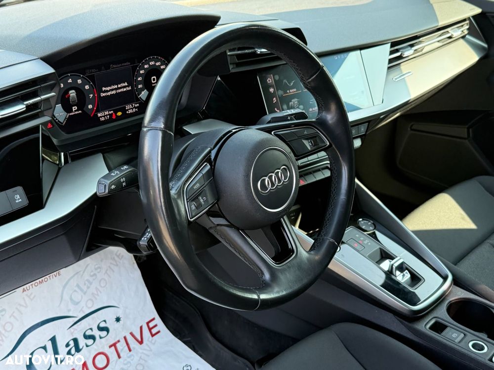 Audi A3 Sportback 1.0 30 TFSI MHEV S tronic Basic - 10