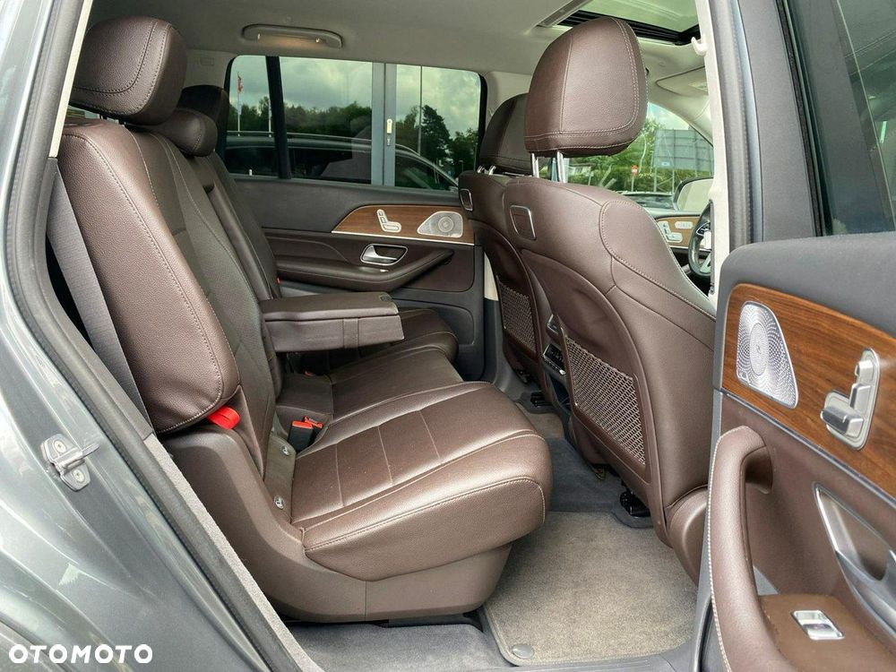Mercedes-Benz GLS - 9