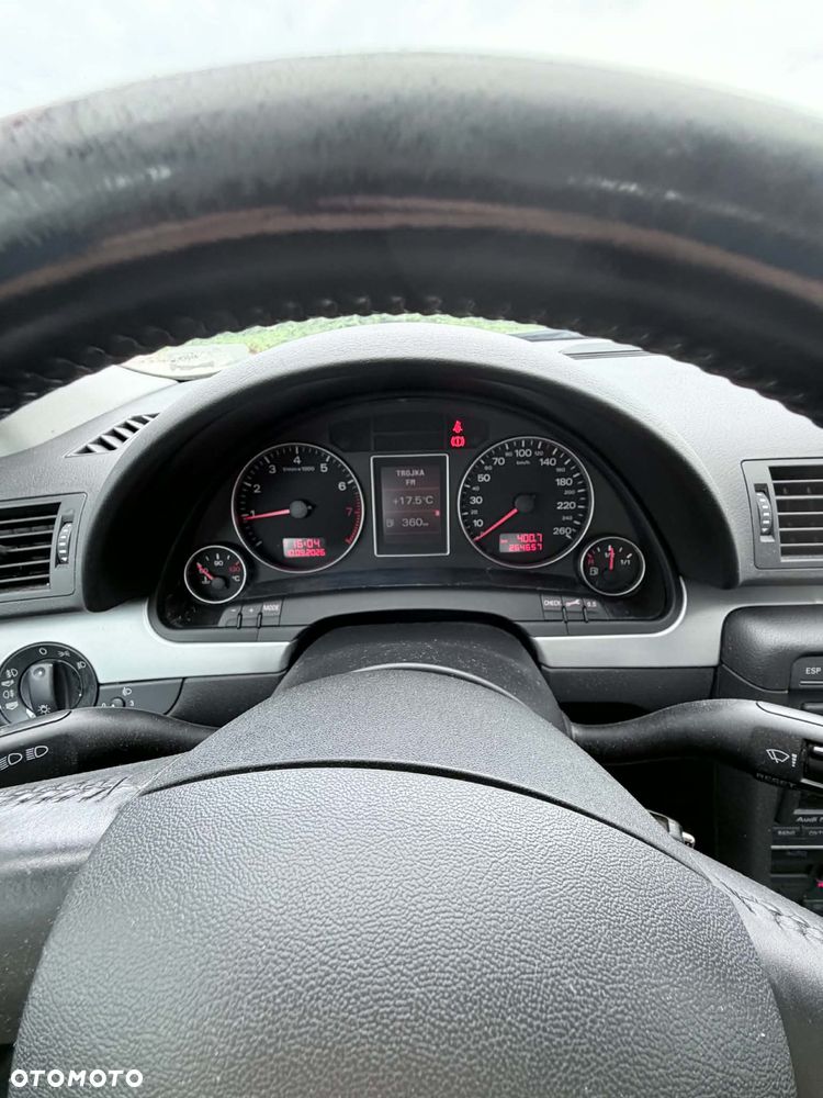 Audi A4 Avant - 5