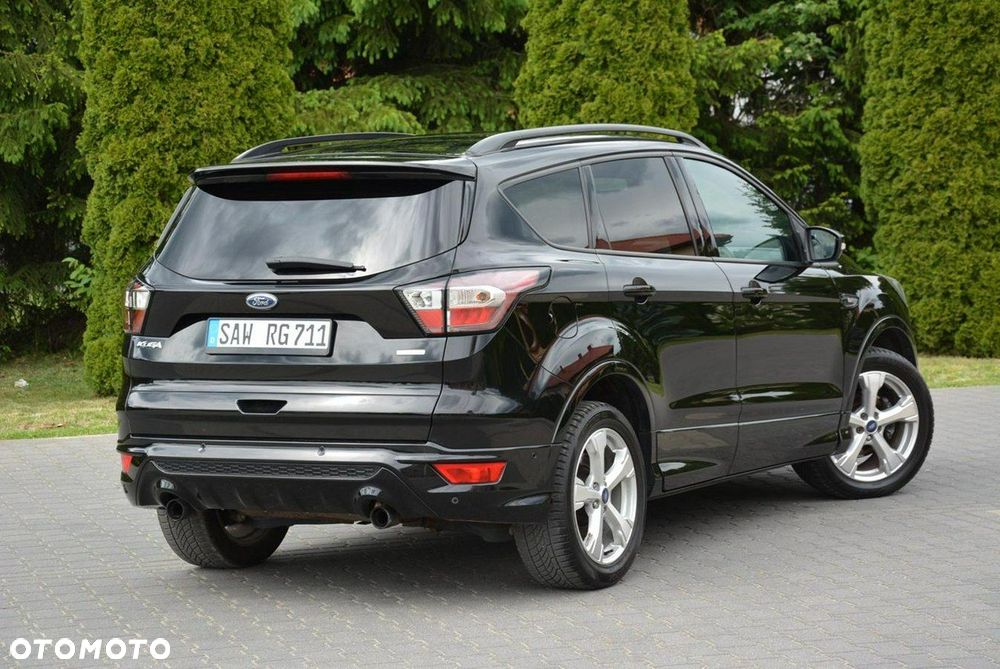 Ford Kuga 1.5 EcoBoost 2x4 ST-Line - 14